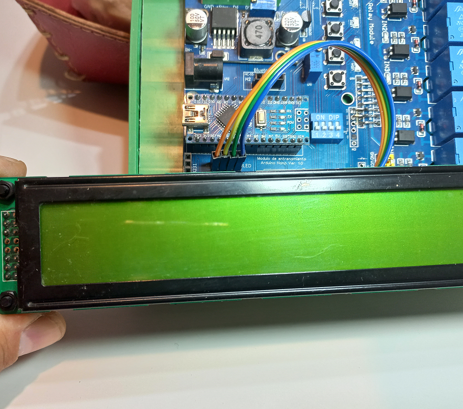 Display LCD Serial